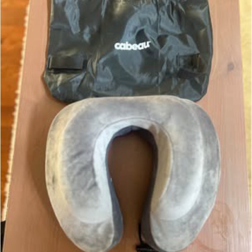 Cabeau Gray Travel Pillow